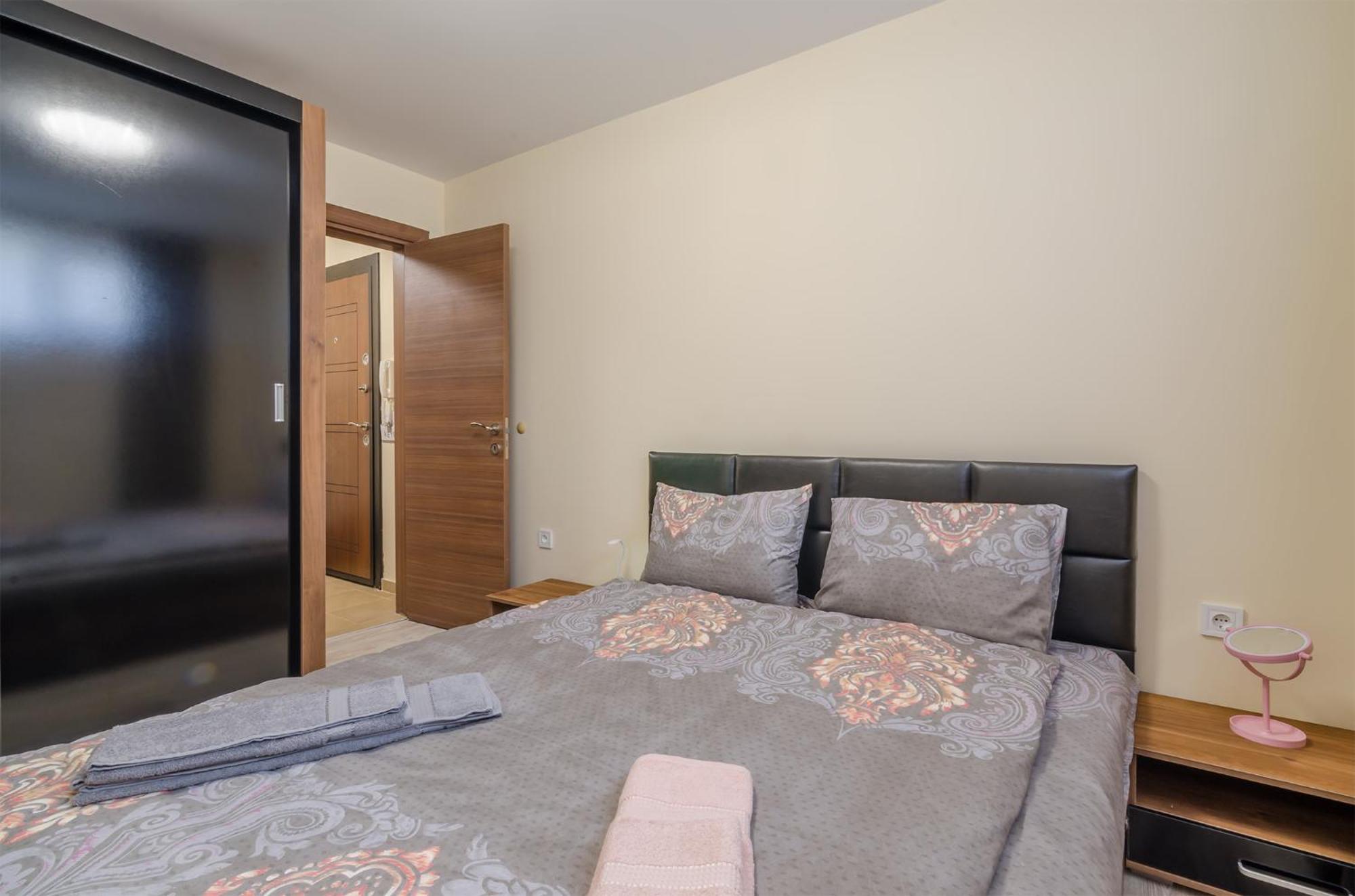 Appartement Brizy à Varna Extérieur photo